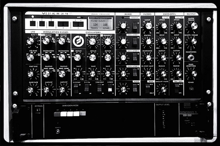 Slipway-Studio_Moog-Voyager-RME_Roland-Dimension-D